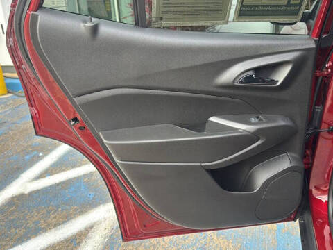 2025 Chevrolet Trax RS