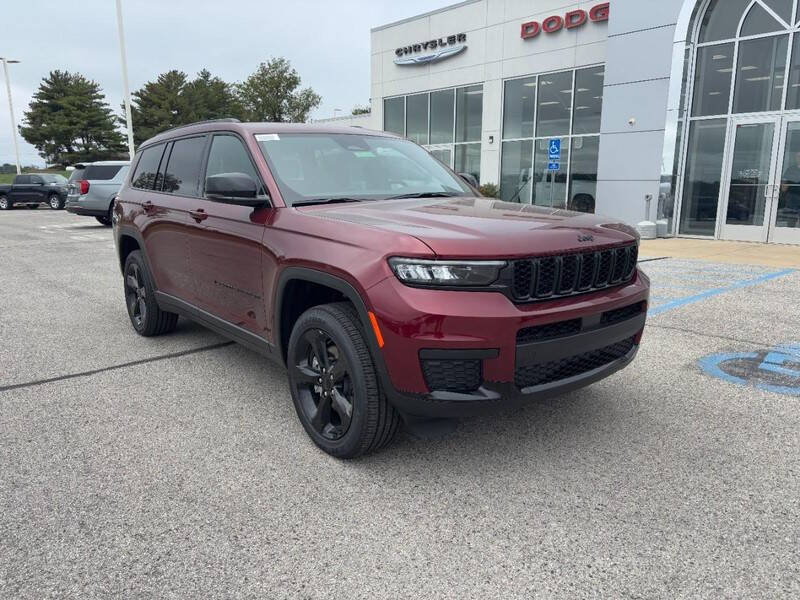 2025 Jeep Grand Cherokee L Laredo