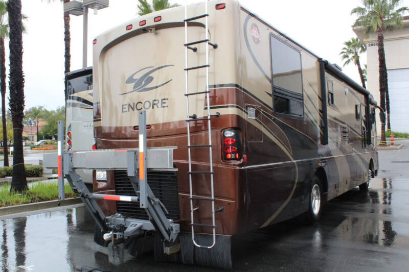 2006 Coachmen RV Sportscoach Encore 380-DS 33hp