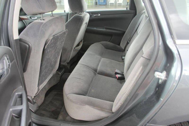 2011 Chevrolet Impala LT