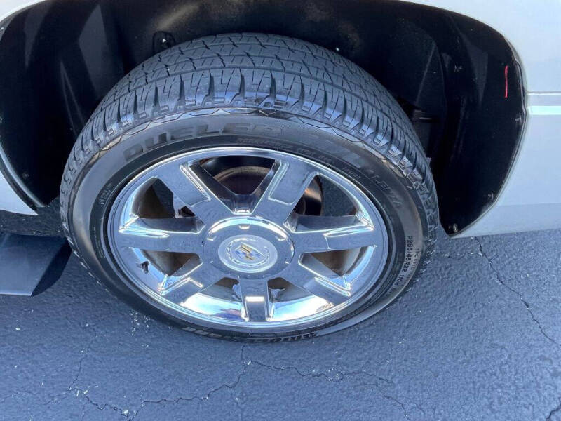 2011 Cadillac Escalade Premium