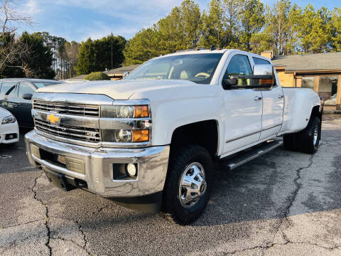 2016 Chevrolet Silverado 3500HD for sale at Classic Luxury Motors in Buford GA