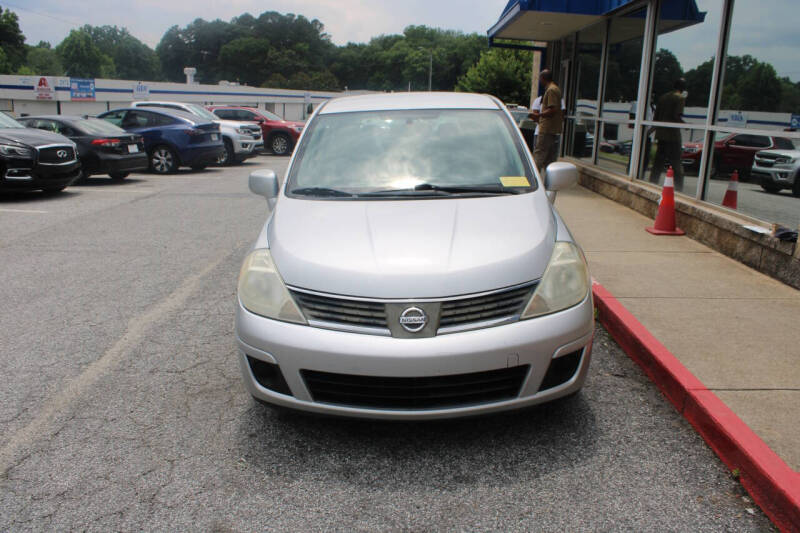 2009 Nissan Versa 1.8 S