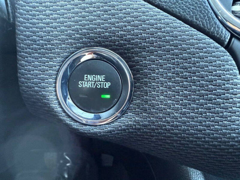 2017 Chevrolet Cruze LT Auto