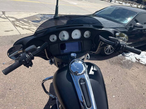 2020 Harley-Davidson Street Glide