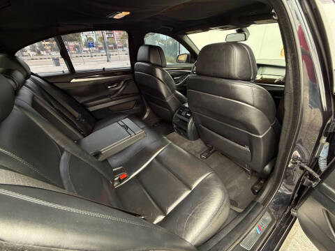 2012 BMW 5 Series 535i