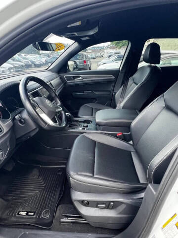 2020 Volkswagen Atlas Cross Sport SE 4Motion