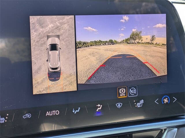 2026 Chevrolet Equinox EV LT 2