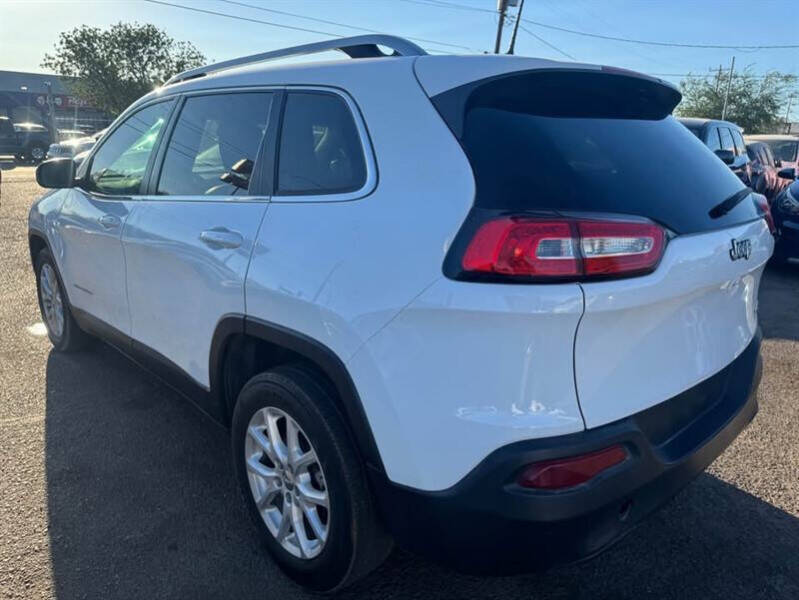 2018 Jeep Cherokee Latitude Plus