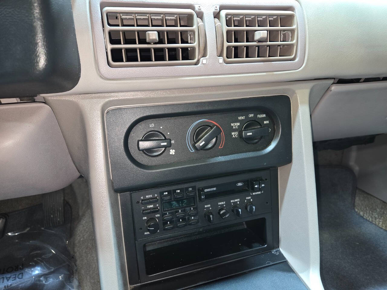 1990 Ford Mustang 79