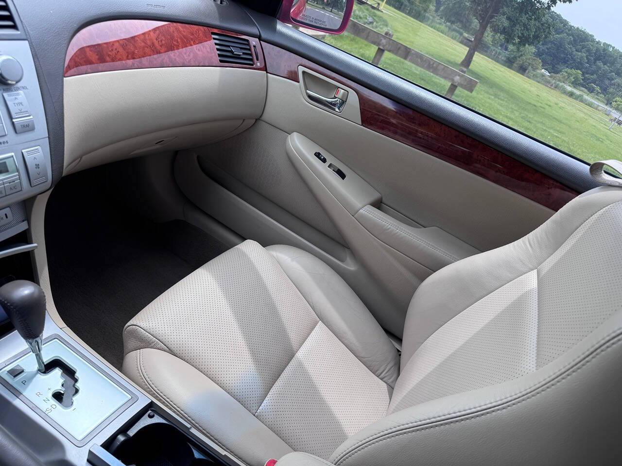 2006 Toyota Camry Solara 12