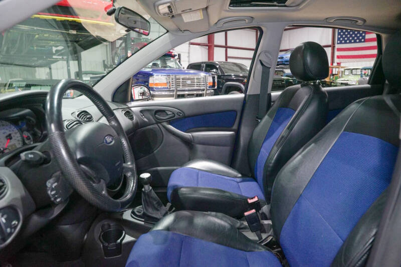 2003 Ford Focus SVT