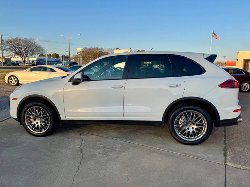 2016 Porsche Cayenne S