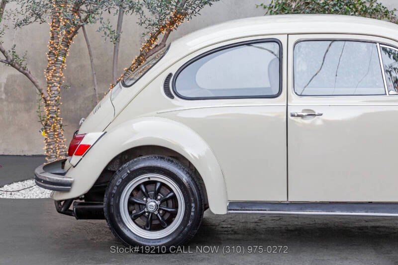 1971 Volkswagen Super Beetle