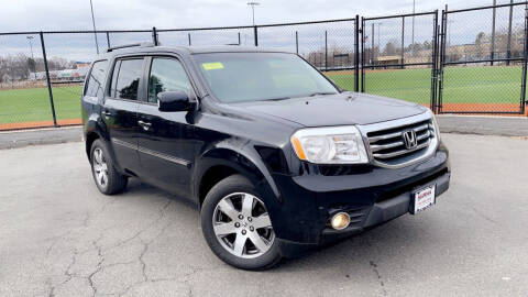 2014 Honda Pilot for sale at Maxima Auto Sales Corp in Malden MA