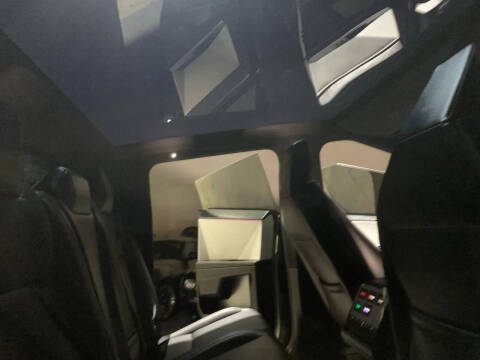 2024 Tesla Cybertruck