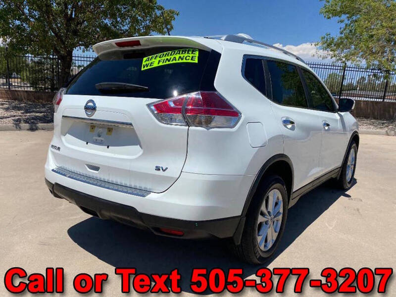 2016 Nissan Rogue SV