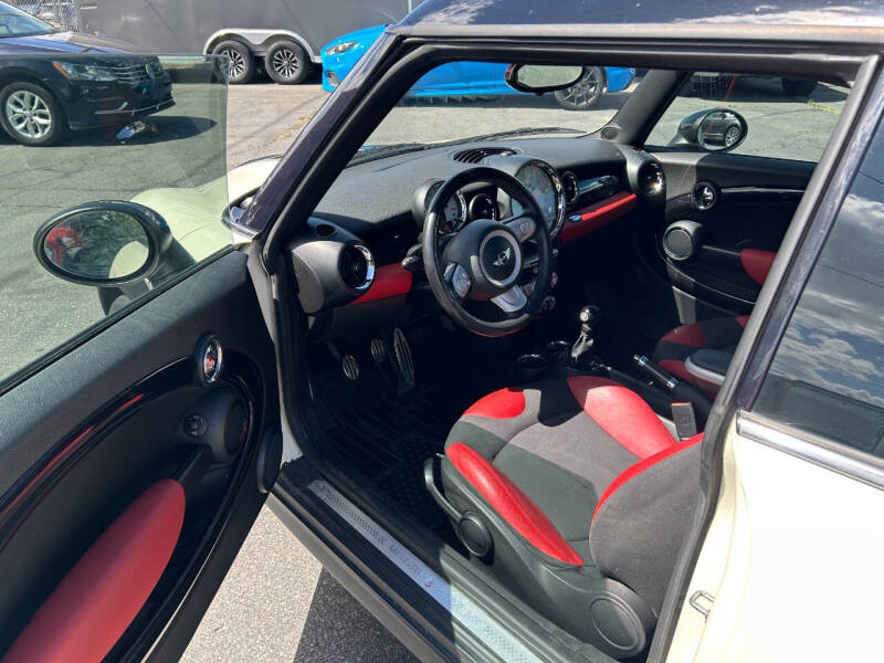 2009 MINI Cooper Clubman S