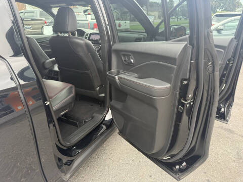 2017 Honda Ridgeline Black Edition