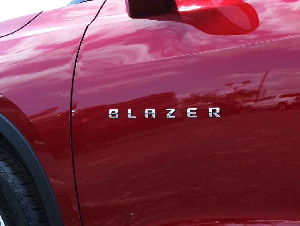 2023 Chevrolet Blazer  - $38,995