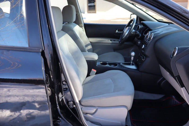 2014 Nissan Rogue Select S