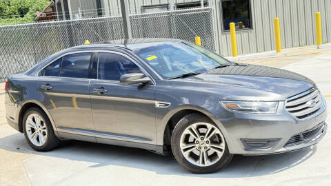 2015 Ford Taurus SEL