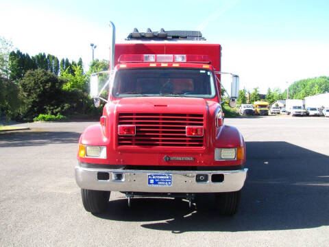 2000 International 4900