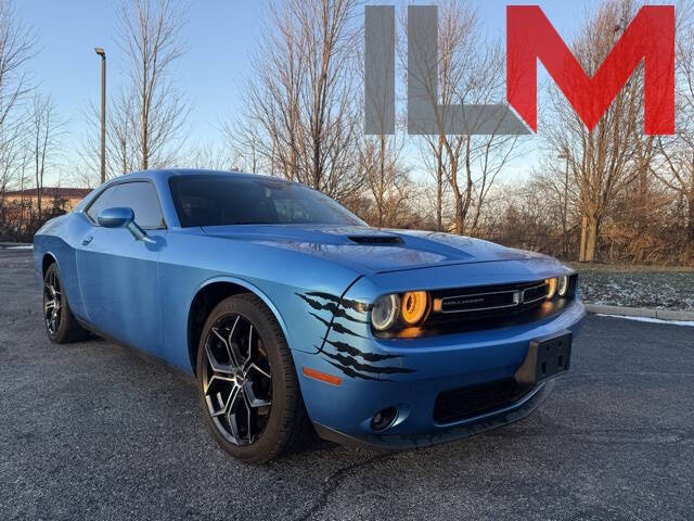 2015 Dodge Challenger SXT Plus