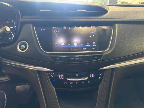 2018 Cadillac XT5 Premium Luxury