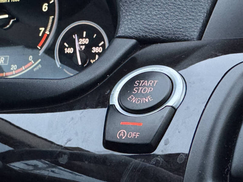 2016 BMW 5 Series 528i xDrive