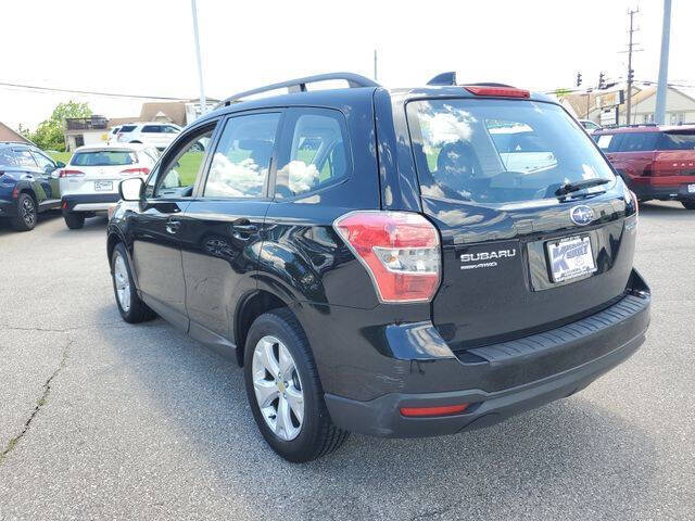 2016 Subaru Forester 2.5i