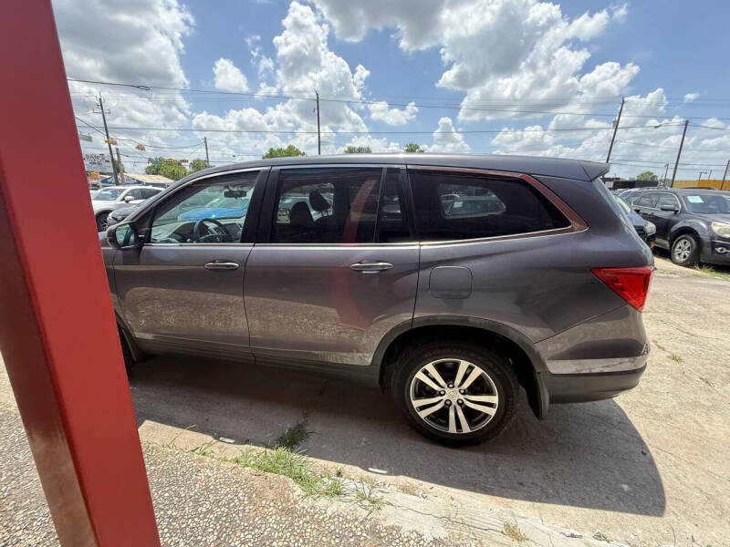 2017 Honda Pilot EX