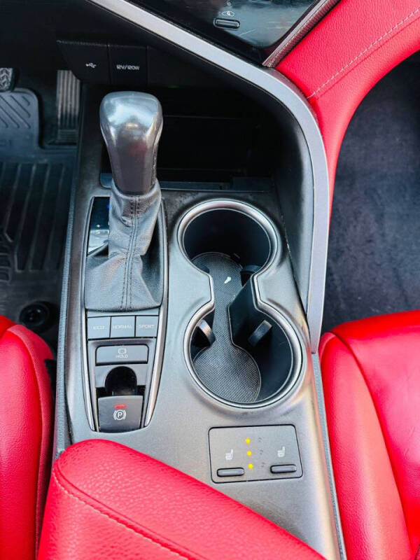 2021 Toyota Camry XSE