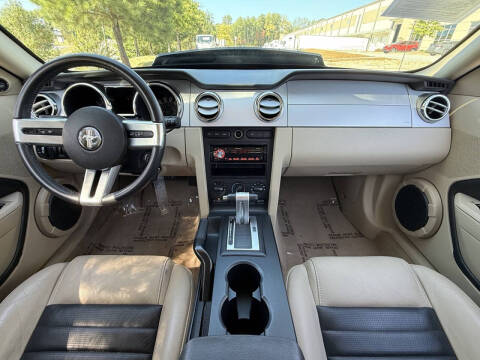2007 Ford Mustang GT Deluxe