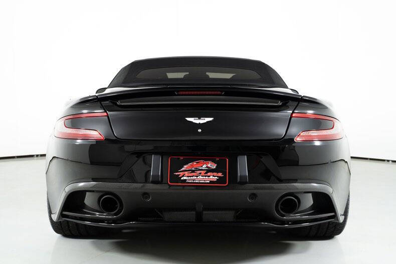 2015 Aston Martin Vanquish Volante