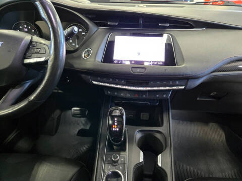 2020 Cadillac XT4 Sport