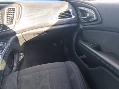 2015 Chrysler 300 Limited