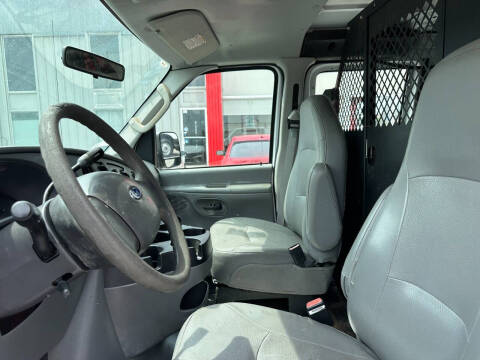 2006 Ford E-Series E-150