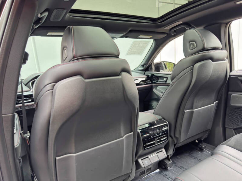 2025 Acura MDX SH-AWD w/A-SPEC