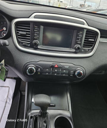 2019 Kia Sorento LX