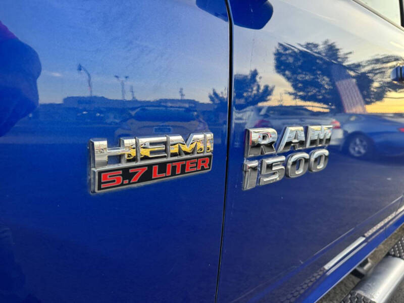 2017 RAM 1500 Sport