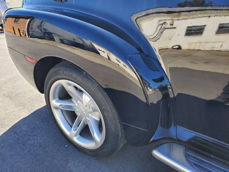 2004 Chevrolet SSR LS