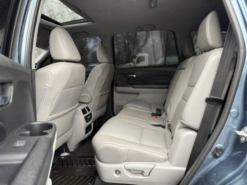 2017 Honda Pilot EX-L w/Honda Sensing