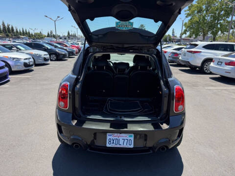 2015 MINI Countryman Cooper S