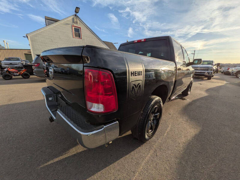 2019 RAM 1500 Classic SLT