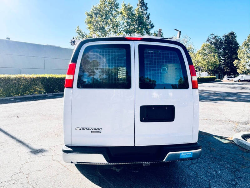 2014 Chevrolet Express 2500