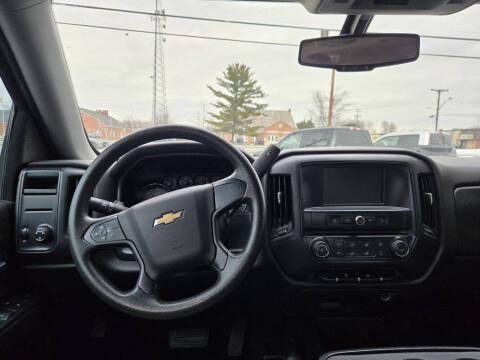 2018 Chevrolet Silverado 1500 Custom