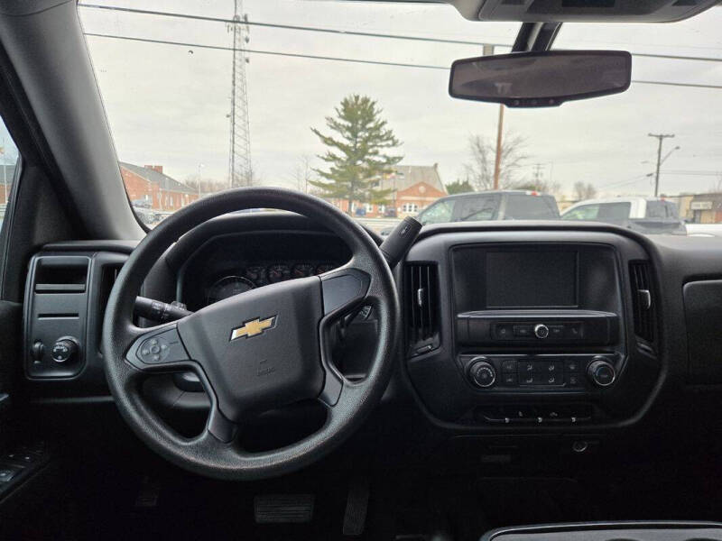 2018 Chevrolet Silverado 1500 Custom