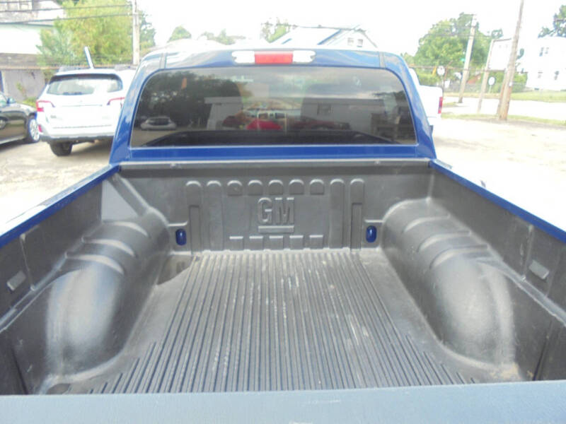 2011 GMC Canyon SLE-1