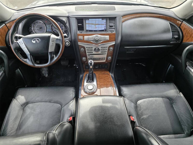 2019 Infiniti QX80 Luxe